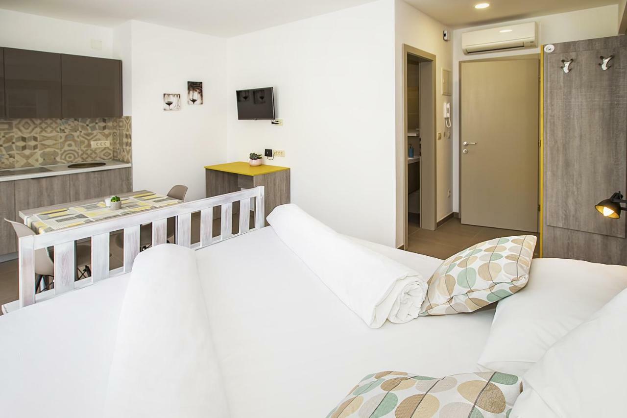 Apartments Capic Niko Baška Eksteriør bilde