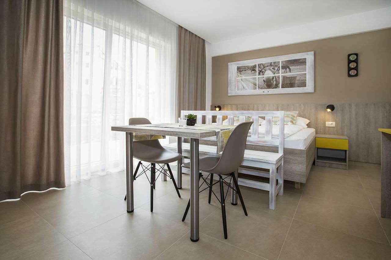 Apartments Capic Niko Baška Eksteriør bilde
